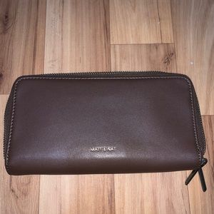 Matt & Nat wallet